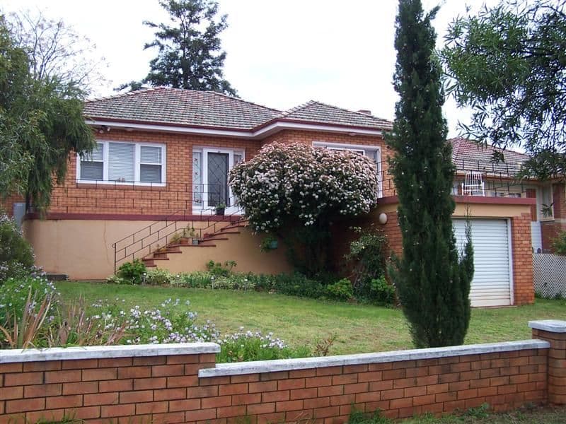 33 Stonehaven Avenue, DUBBO NSW 2830, Dubbo - Image 1