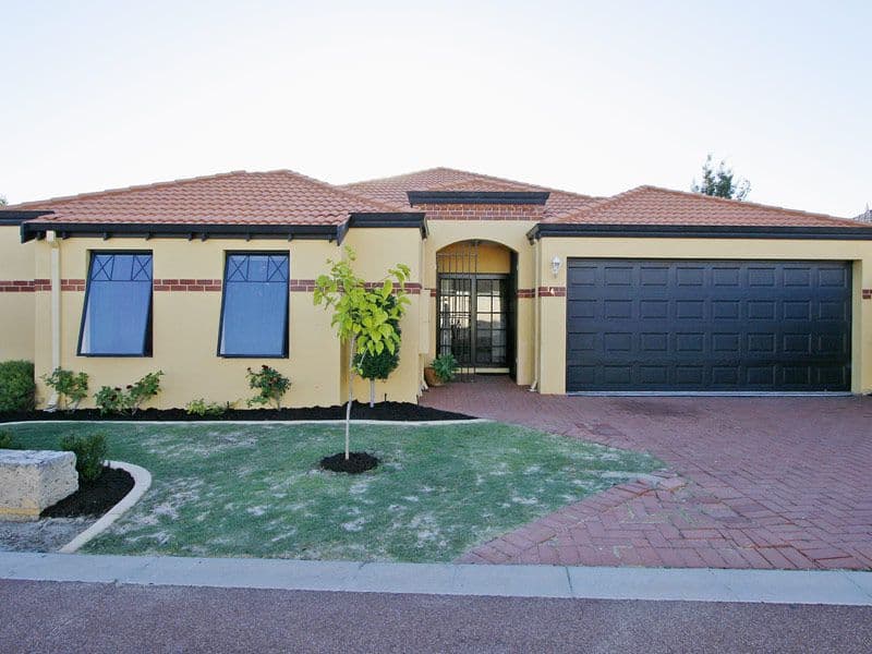 4 Paperbark Place, ELLENBROOK WA 6069, Ellenbrook - Image 1