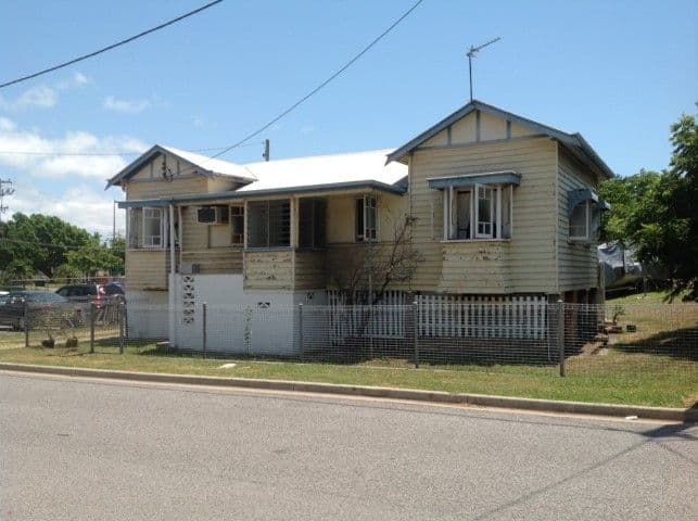 4 Central Lane, GLADSTONE CENTRAL QLD 4680, Gladstone Central - Image 1