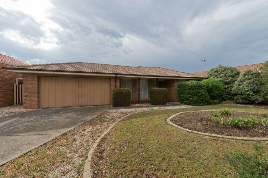 7 Hungerford Drive, Brookfield VIC 3338, Brookfield - Image 1