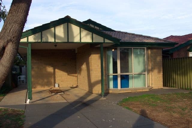 Unit 1, 5 Casanor Crescent, PARALOWIE SA 5108, Paralowie - Image 1