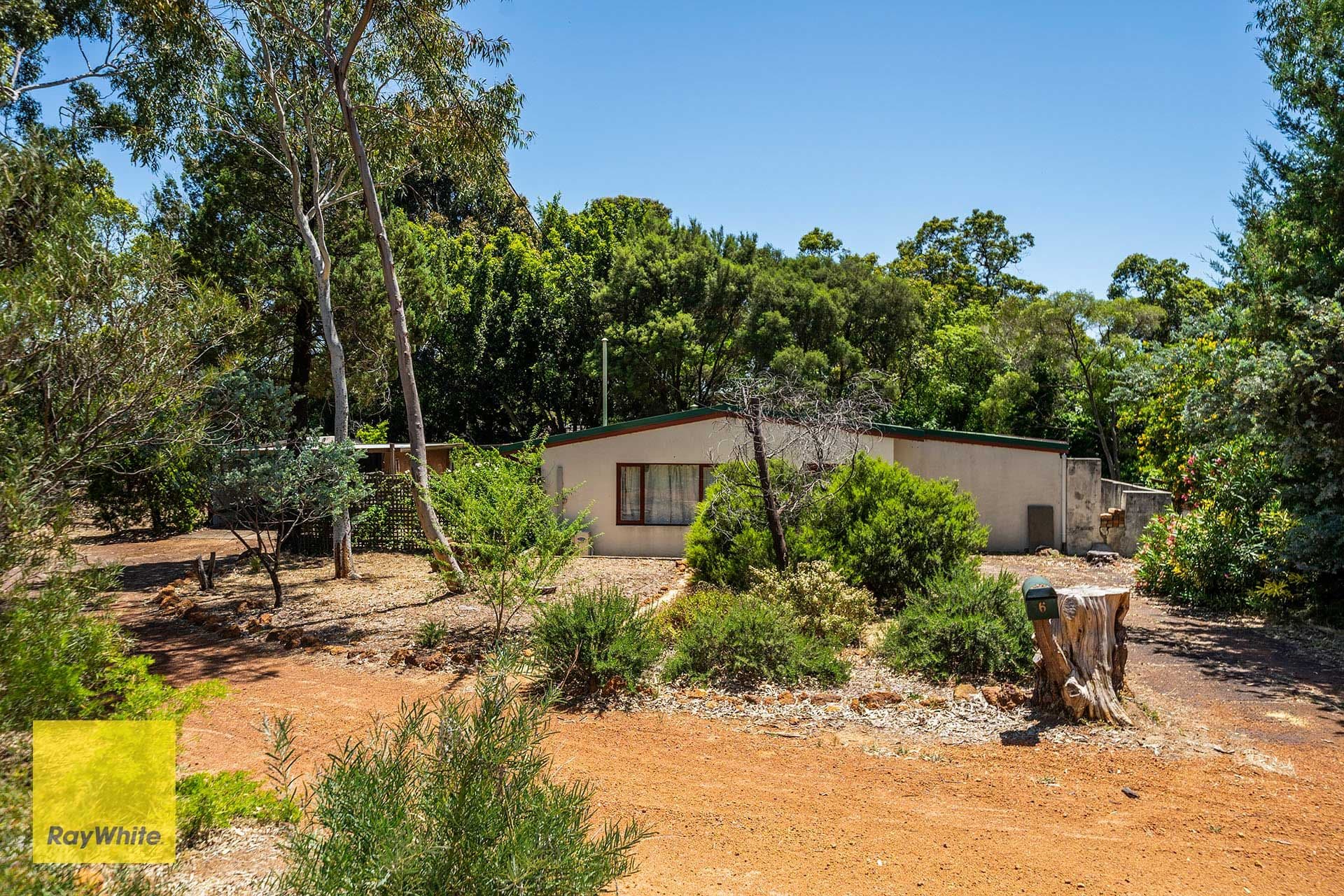 6 Connor Road, Lesmurdie WA 6076, Lesmurdie - Image 1