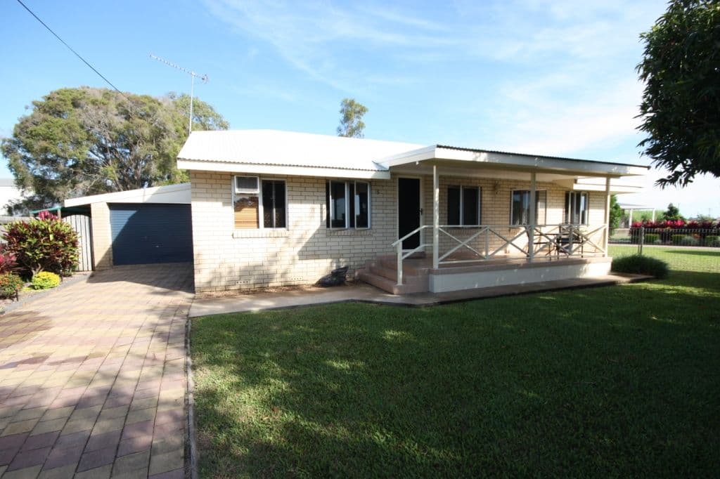 5 Spiller Street, BRANDON QLD 4808, Brandon - Image 1