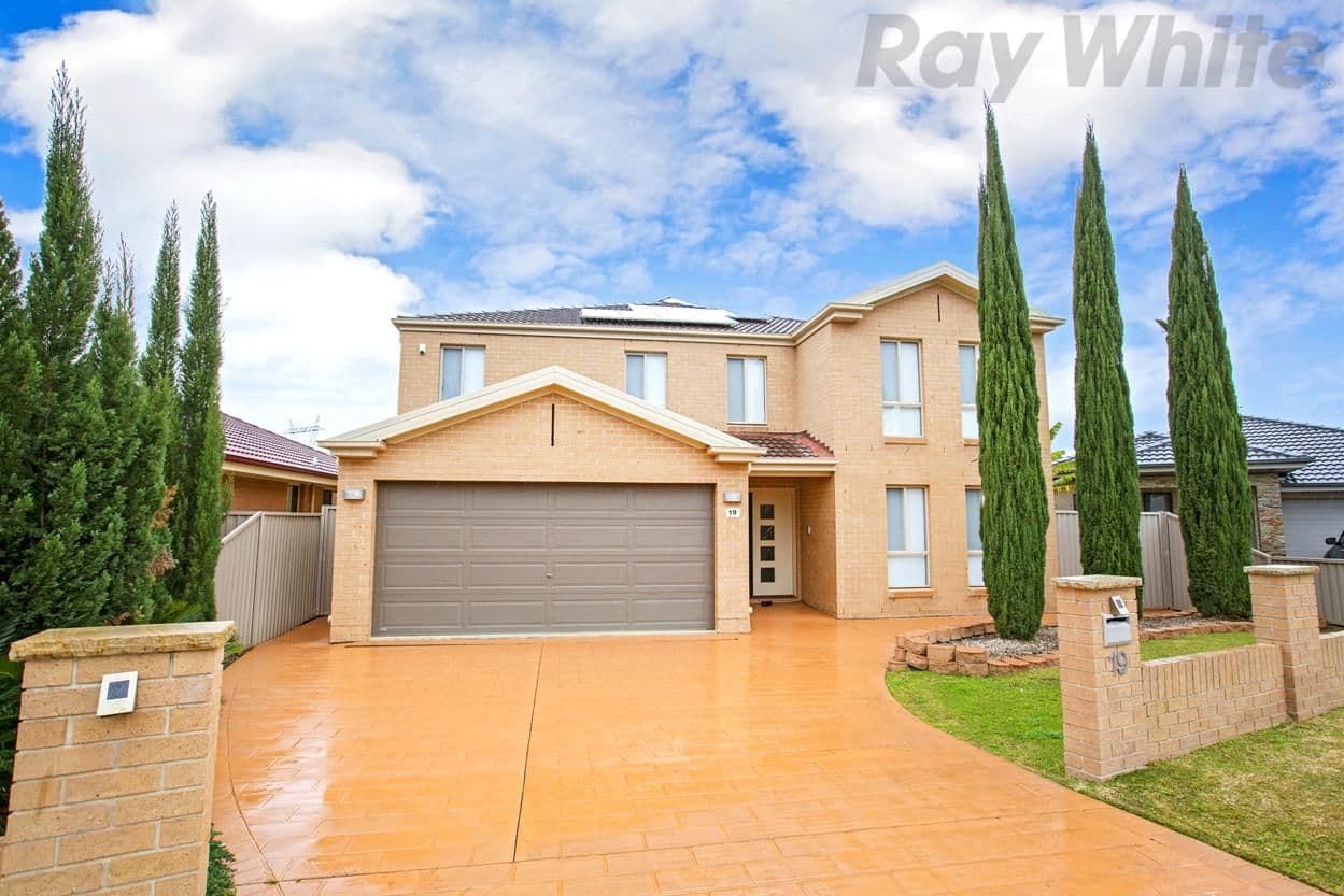 19 Bangalow Place, Hoxton Park - Image 1