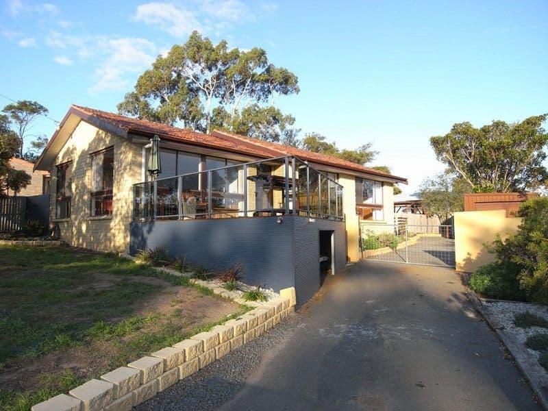 7 Vancouver Street, MIDWAY POINT TAS 7171, Midway Point - Image 1