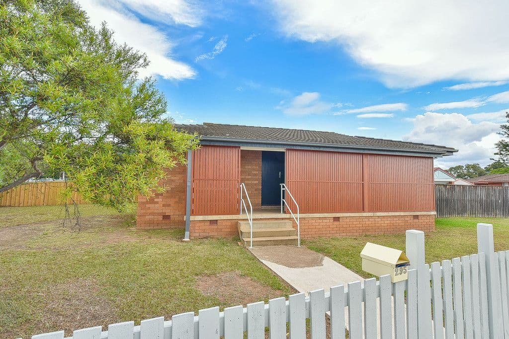 295 Riverside Drive, Airds NSW 2560, Airds - Image 1