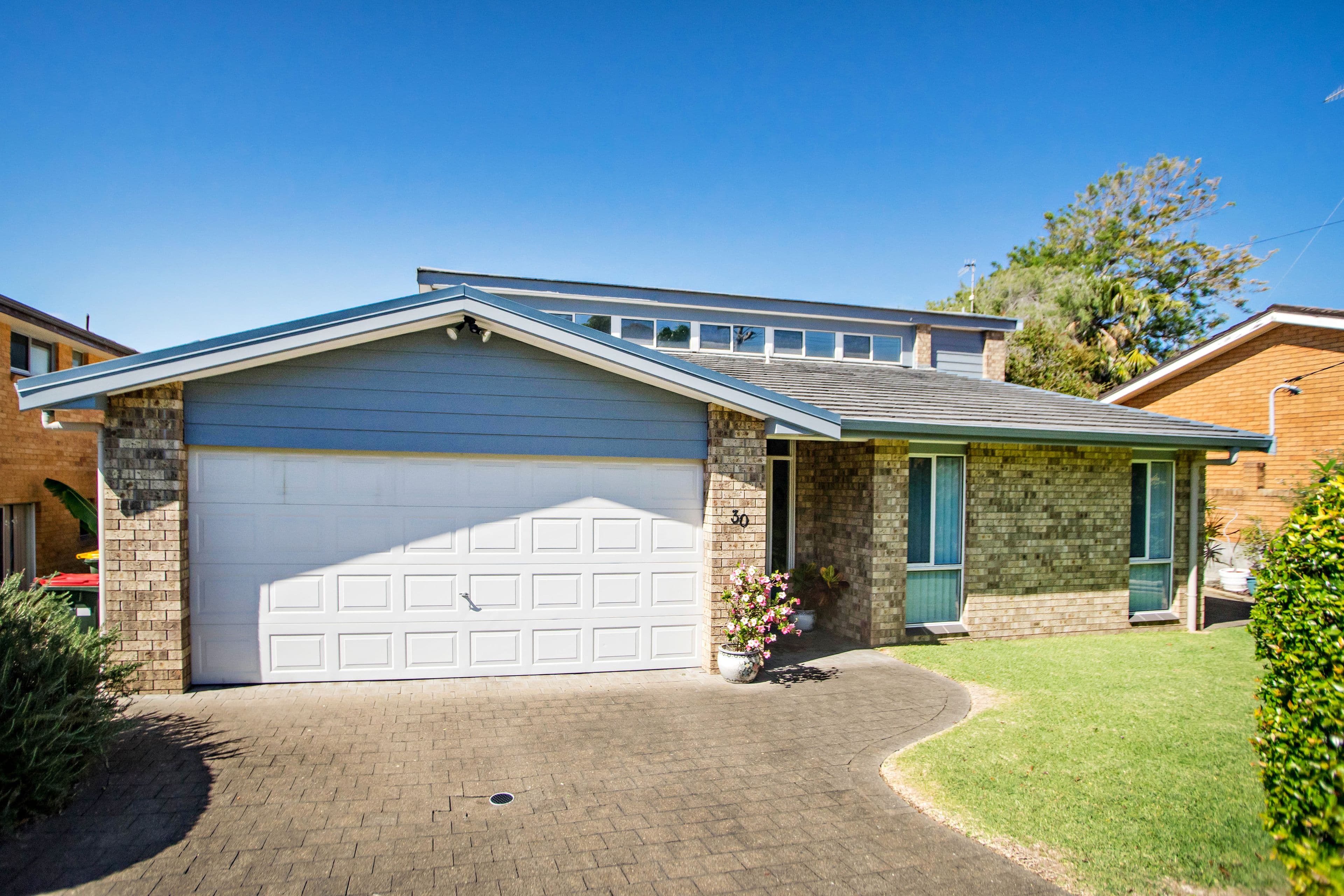30 Sunbakers Drive, Forster - Image 1