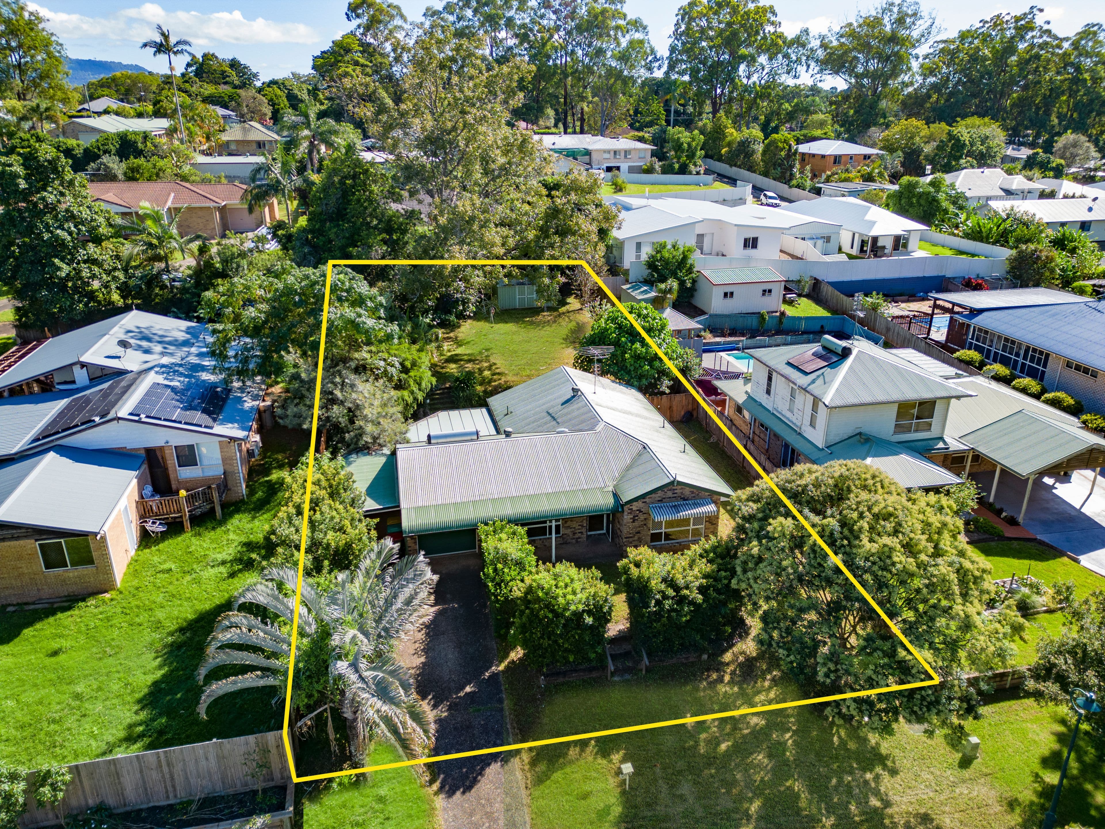 6 Dana Close, Glass House Mountains QLD 4518, Glass House Mountains - Image 1