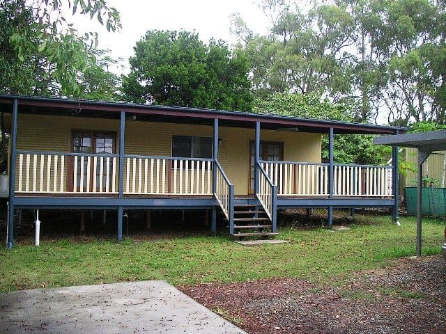261a MacDonnell Road, CLONTARF QLD 4019, Clontarf - Image 1