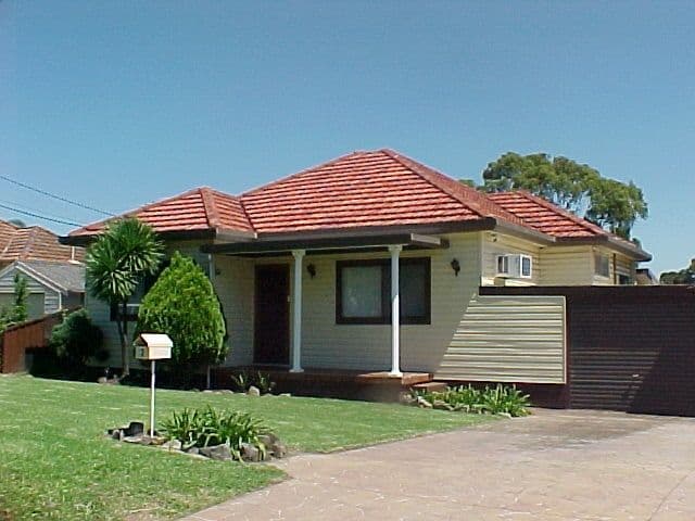 2 Hazelglen Avenue, PANANIA NSW 2213, Panania - Image 1