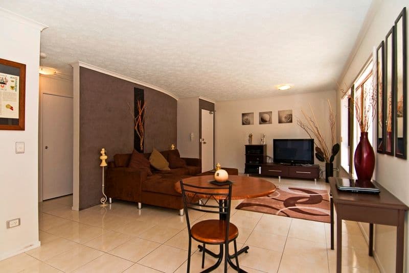 1 Burrabee Street, BURLEIGH HEADS QLD 4220, Burleigh Heads - Image 1