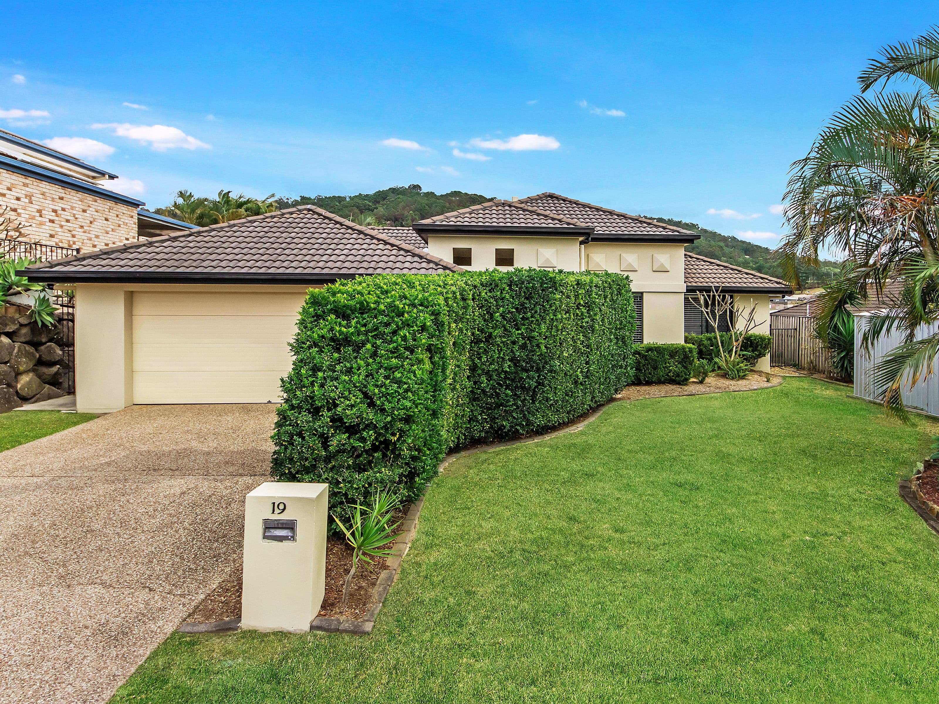 19 Cossington Circuit, Maudsland QLD 4210, Maudsland - Image 1