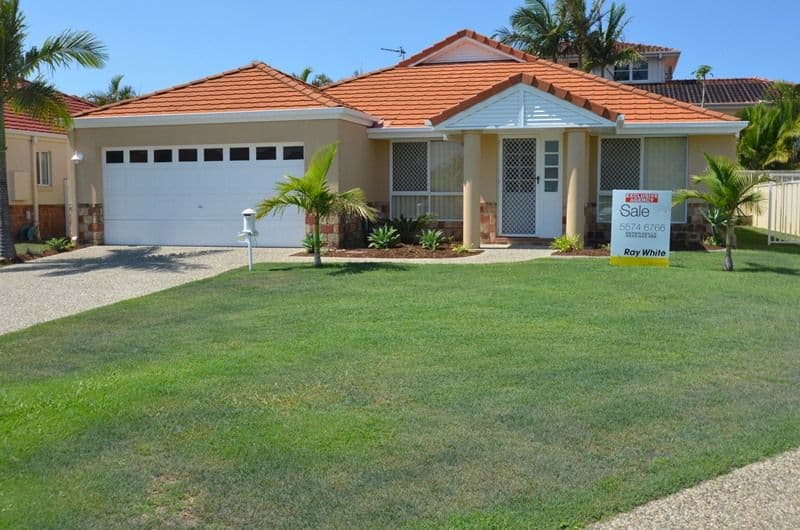 12 Leighanne Crescent, ARUNDEL QLD 4214, Arundel - Image 1