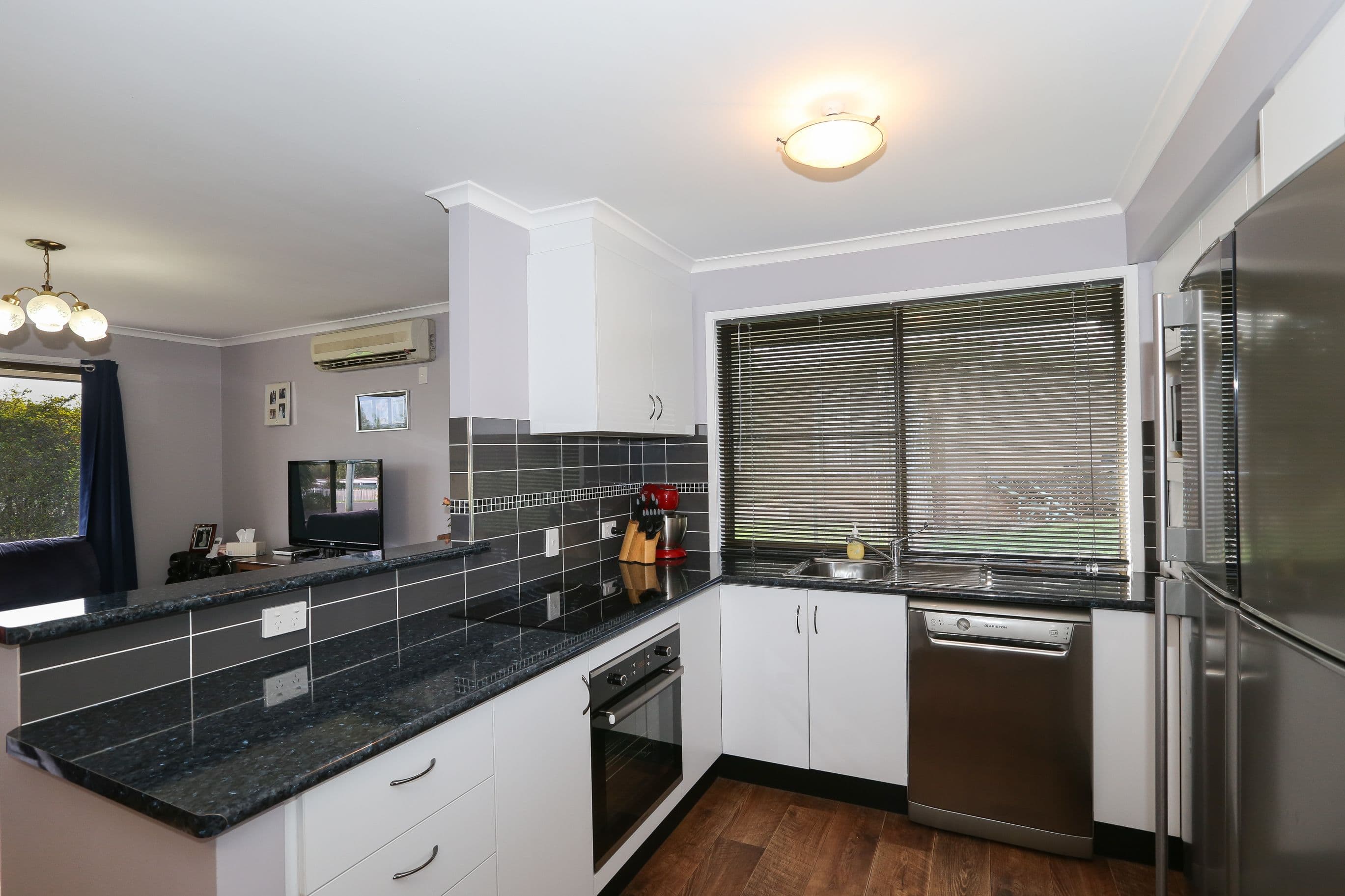 11 Balfour Street, Wyreema QLD 4352, Wyreema - Image 1