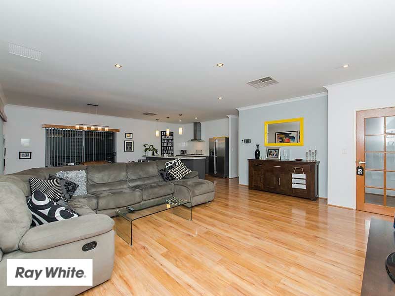 64 Farmaner Parkway, Ellenbrook WA 6069, Ellenbrook - Image 1