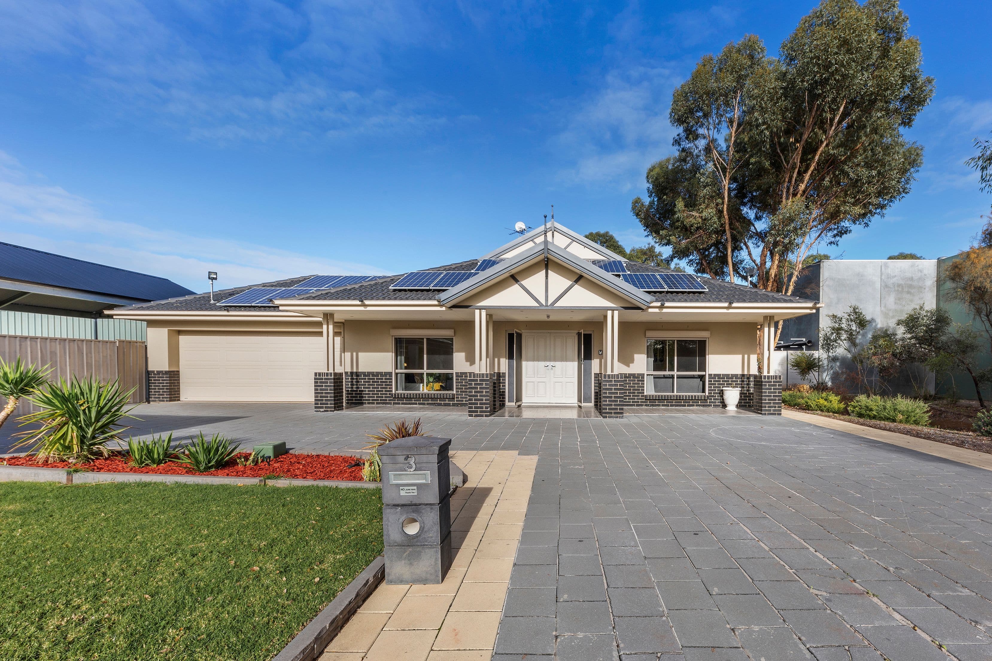 3 Holly Court, Mawson Lakes SA 5095, Mawson Lakes - Image 1