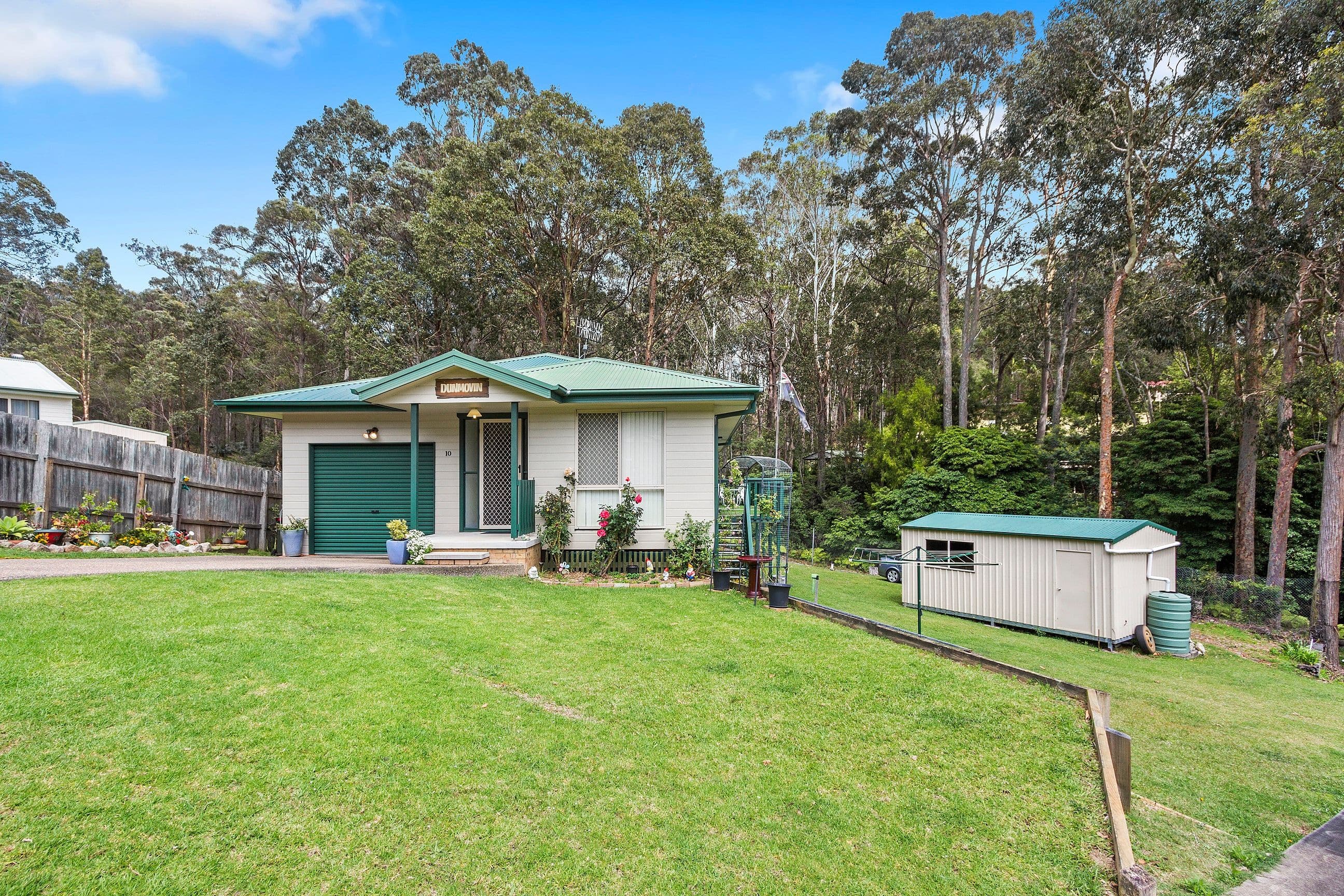 10 Sandpiper Place, Catalina - Image 1