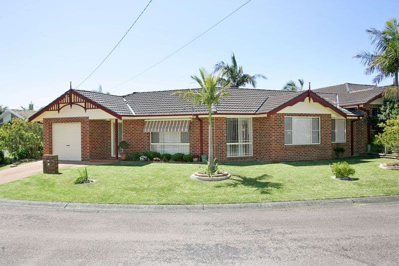 12 Charlotte Close, BATEAU BAY NSW 2261, Bateau Bay - Image 1