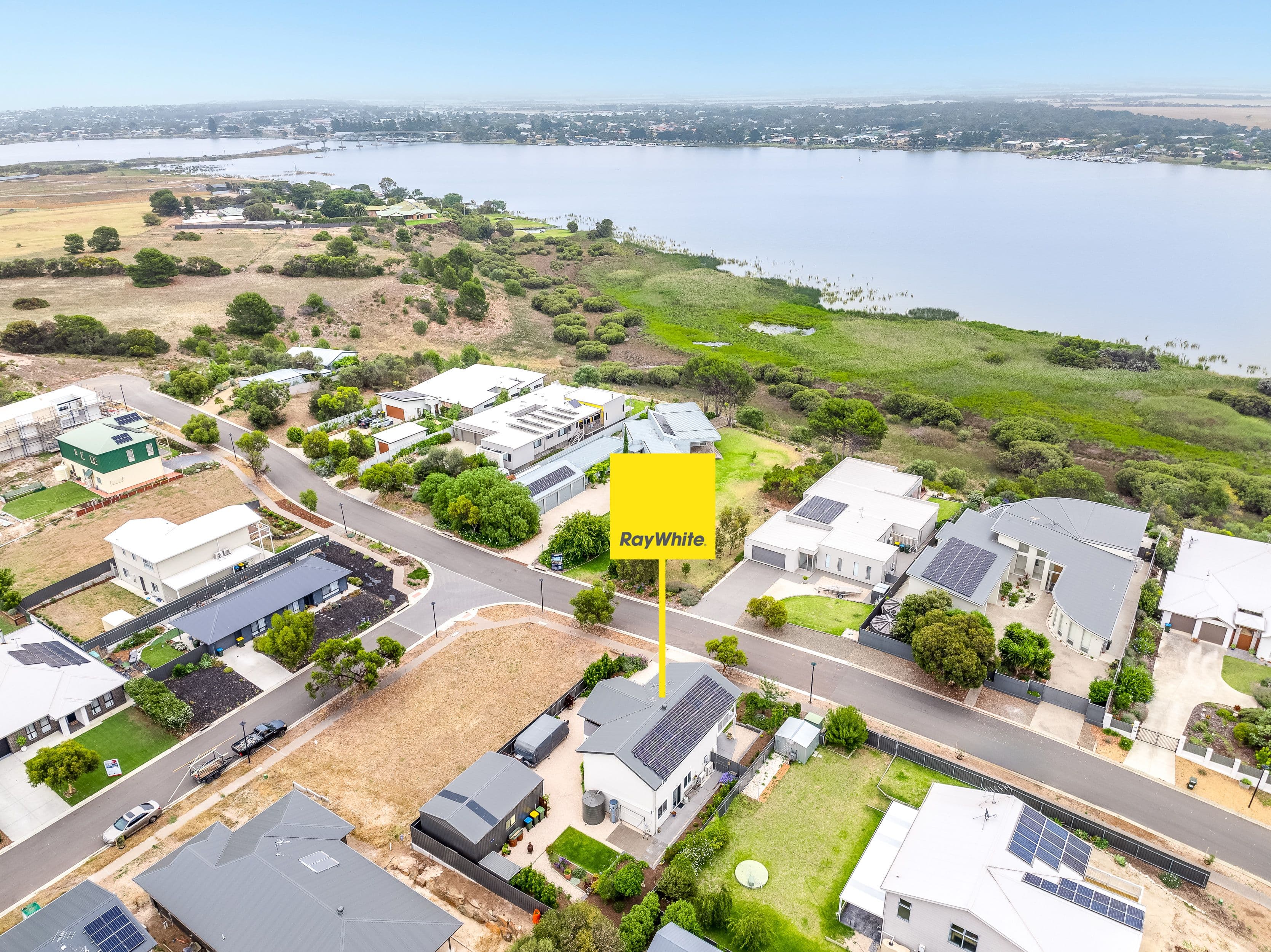 9 Fraser Drive, Hindmarsh Island SA 5214, Hindmarsh Island - Image 1