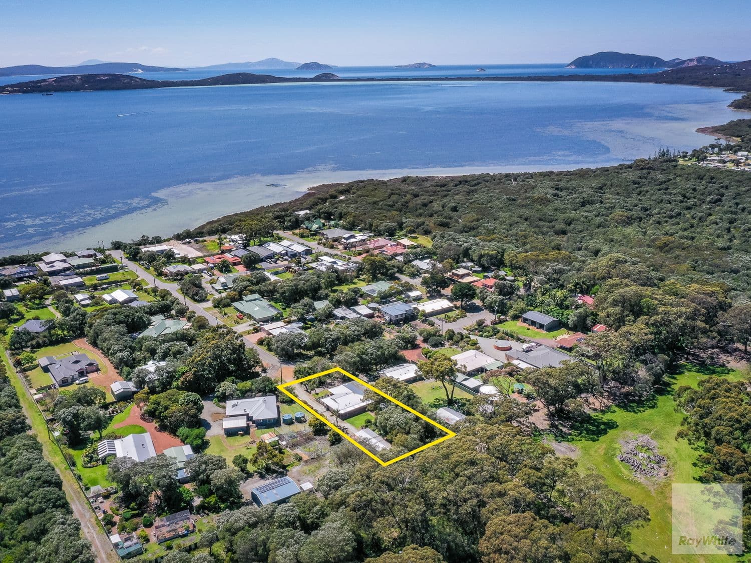 9 Henry Street, Little Grove WA 6330, Little Grove - Image 1