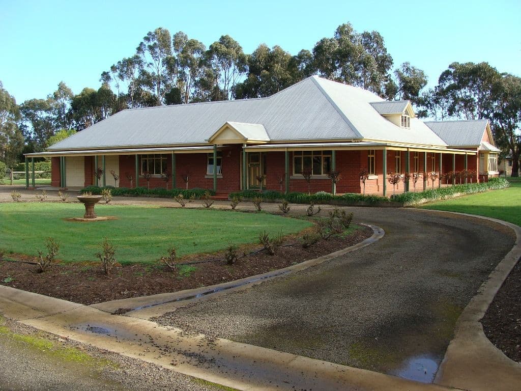 145 Leura Lane, HAMILTON VIC 3300, Hamilton - Image 1