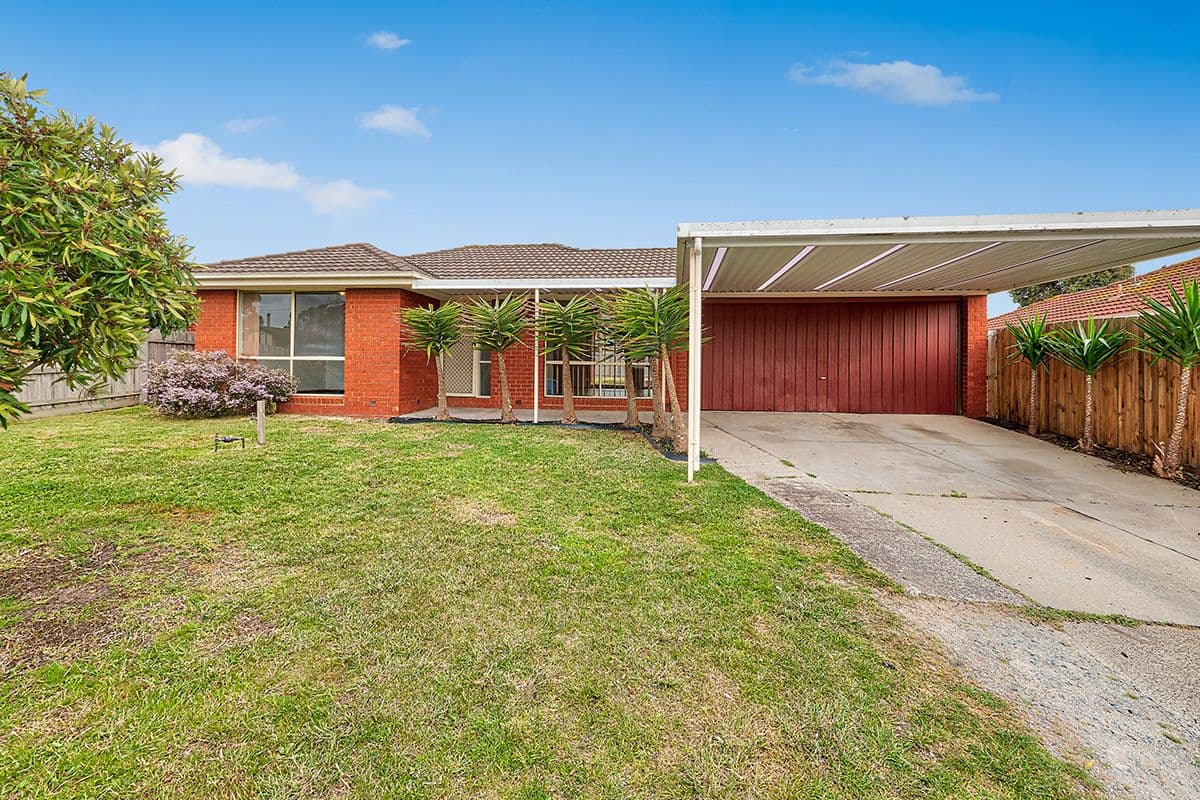 4 Borrowdale Court, Cranbourne West VIC 3977, Cranbourne West - Image 1