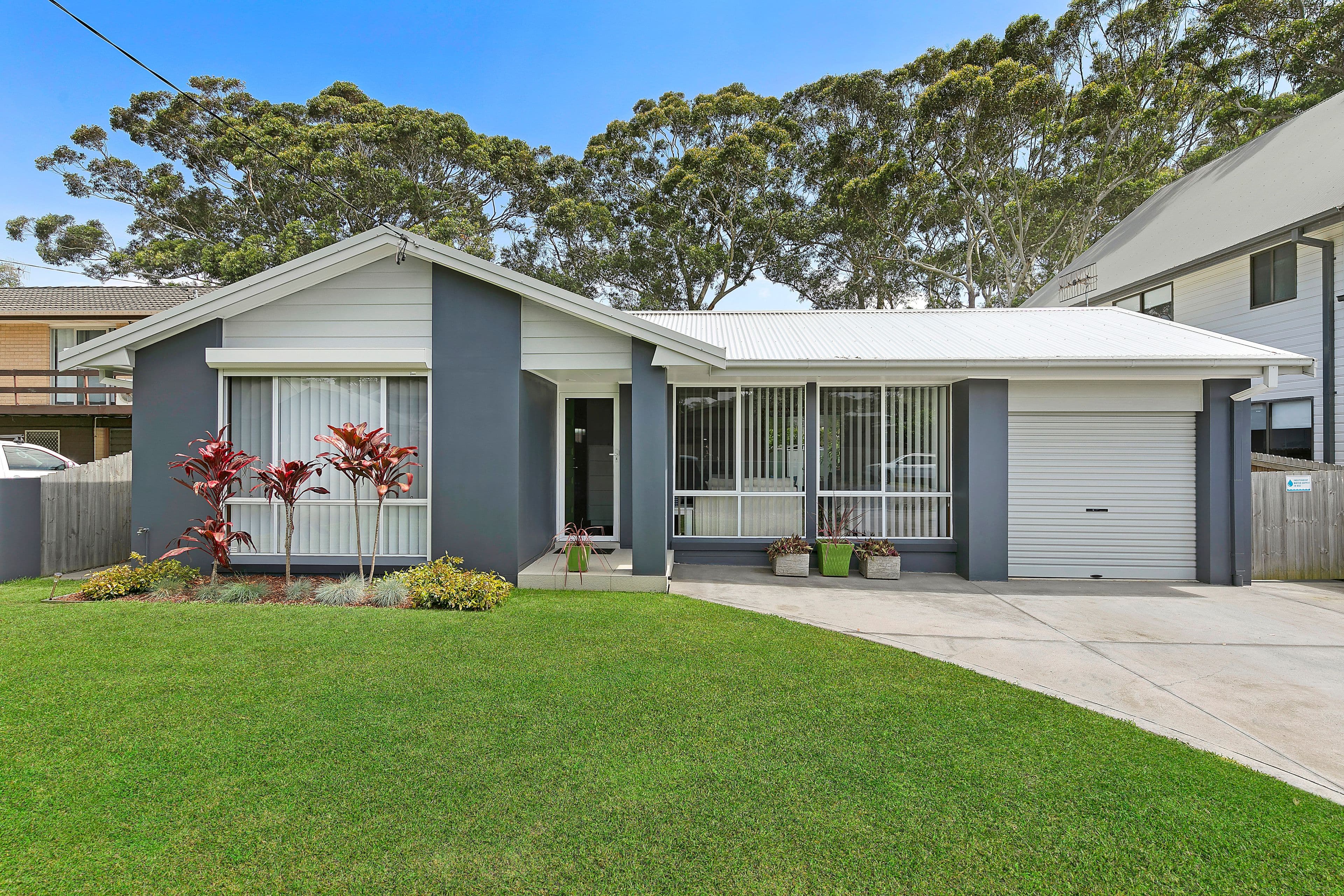 5 Lakin Street, Bateau Bay - Image 1