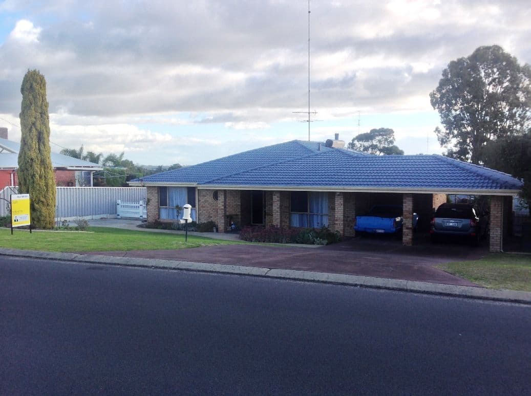 21 Barnes Avenue, AUSTRALIND WA 6233, Australind - Image 1