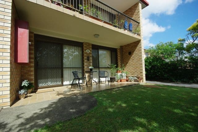 6 'Hampton Gardens', 54 Karbunya Street, MERMAID WATERS QLD 4218, Mermaid Waters - Image 1