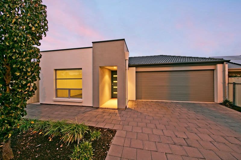 11 Glenburnie Avenue, Northfield SA 5085, Northfield - Image 1
