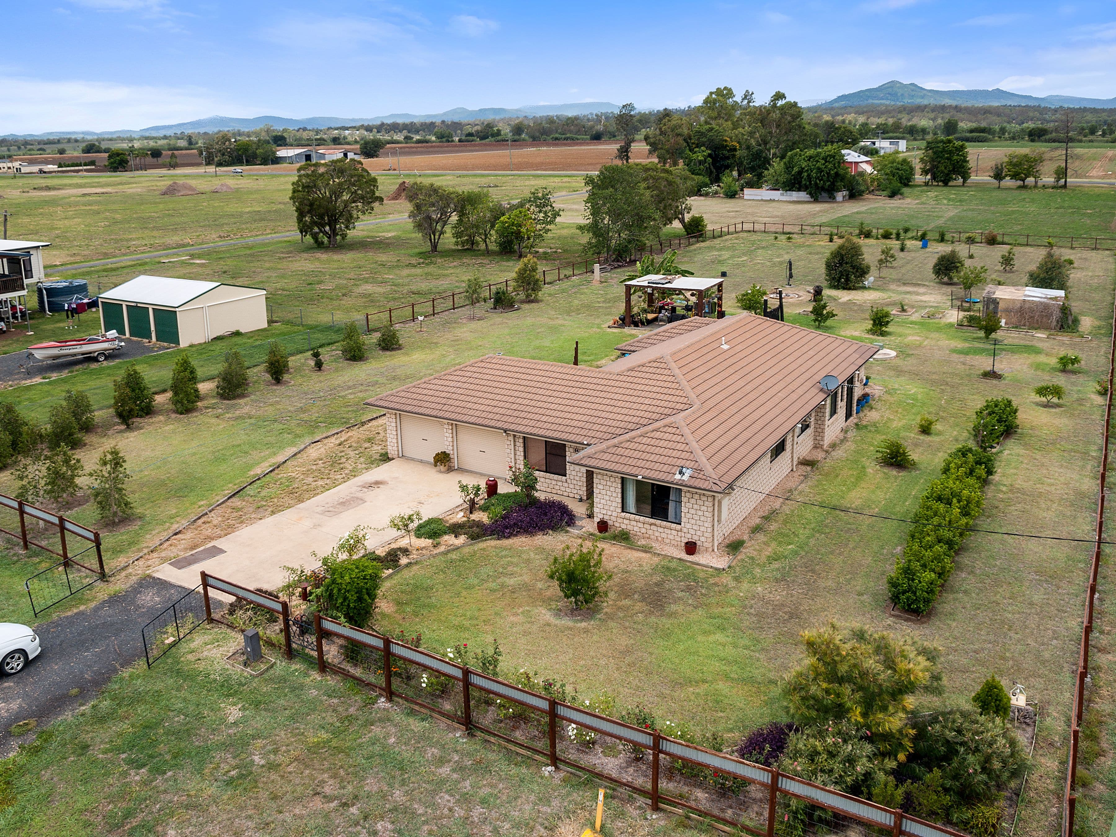 64 Railway Street, Grantham QLD 4347, Grantham - Image 1