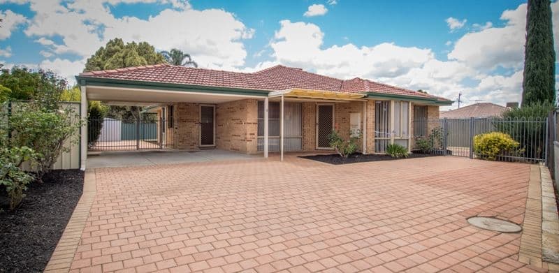 8 Oriole Way, Thornlie WA 6108, Thornlie - Image 1