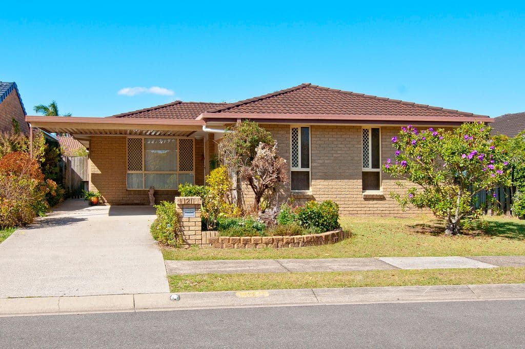 121 Mattocks Road, Burleigh Waters QLD 4220, Burleigh Waters - Image 1