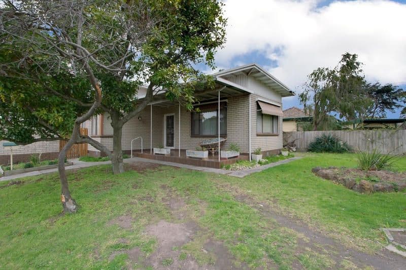 14-16 Claire Close, CASHMERE, QLD, 4500, Cashmere - Image 1