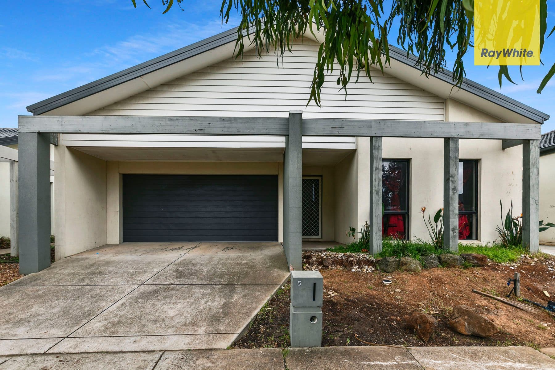 5 Cooma Place, Burnside Heights VIC 3023, Burnside Heights - Image 1