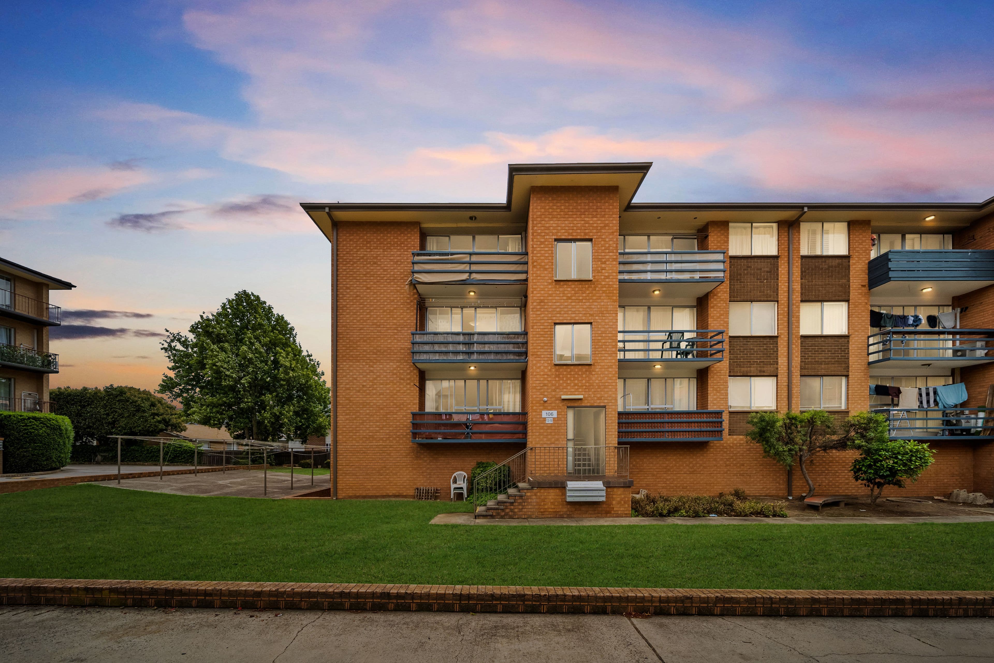 17/106 Henderson Road, Crestwood NSW 2620, Crestwood - Image 1