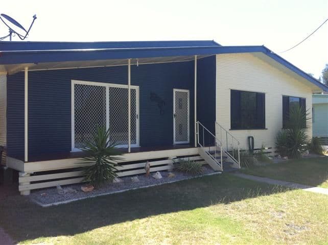 11 Eva Street, ROMA QLD 4455, Roma - Image 1
