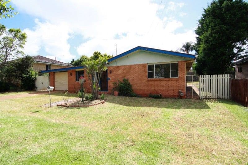 54 Hampton Street, HARRISTOWN QLD 4350, Harristown - Image 1