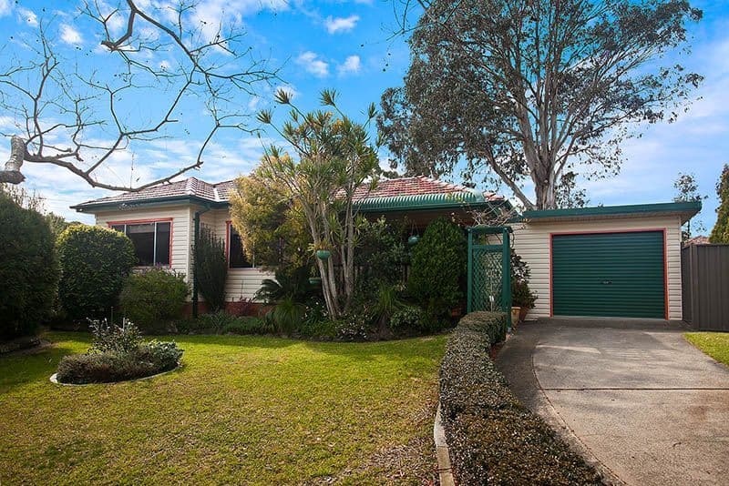 6 Quallee Place, ENGADINE NSW 2233, Engadine - Image 1