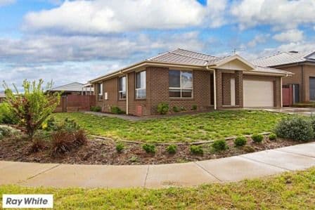 4 Lumsden Lane, Yass - Image 1
