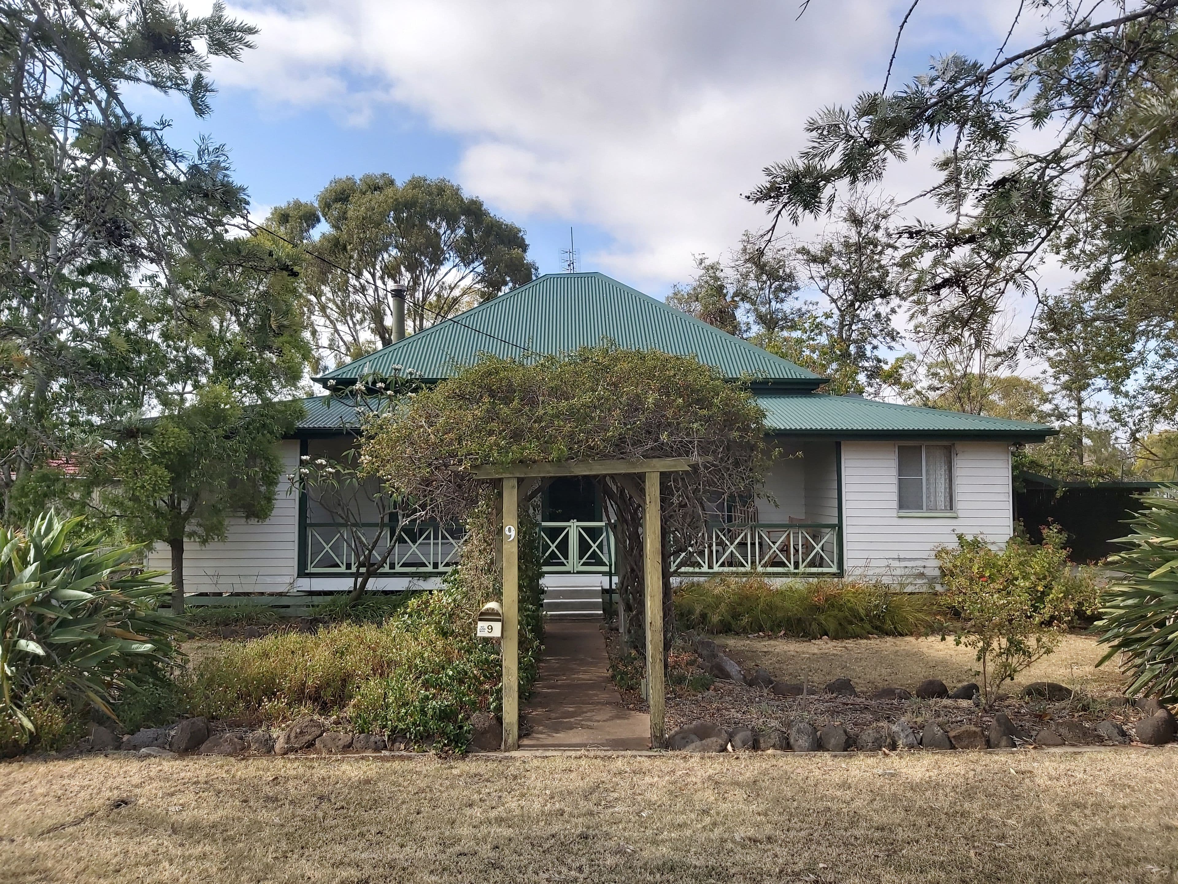 9 Hill Street, Pittsworth QLD 4356, Pittsworth - Image 1