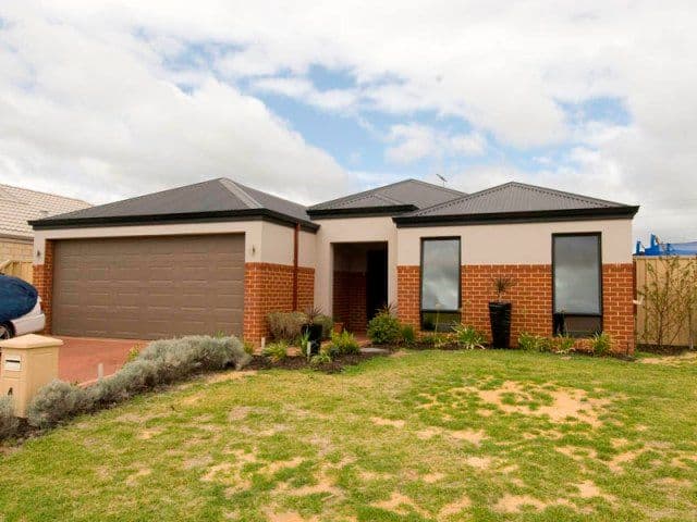 4 Acapulco Way, SOUTHERN RIVER WA 6110, Southern River - Image 1