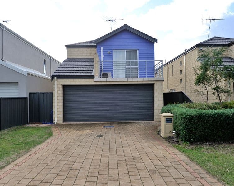 204 Kent Street, ROCKINGHAM WA 6168, Rockingham - Image 1