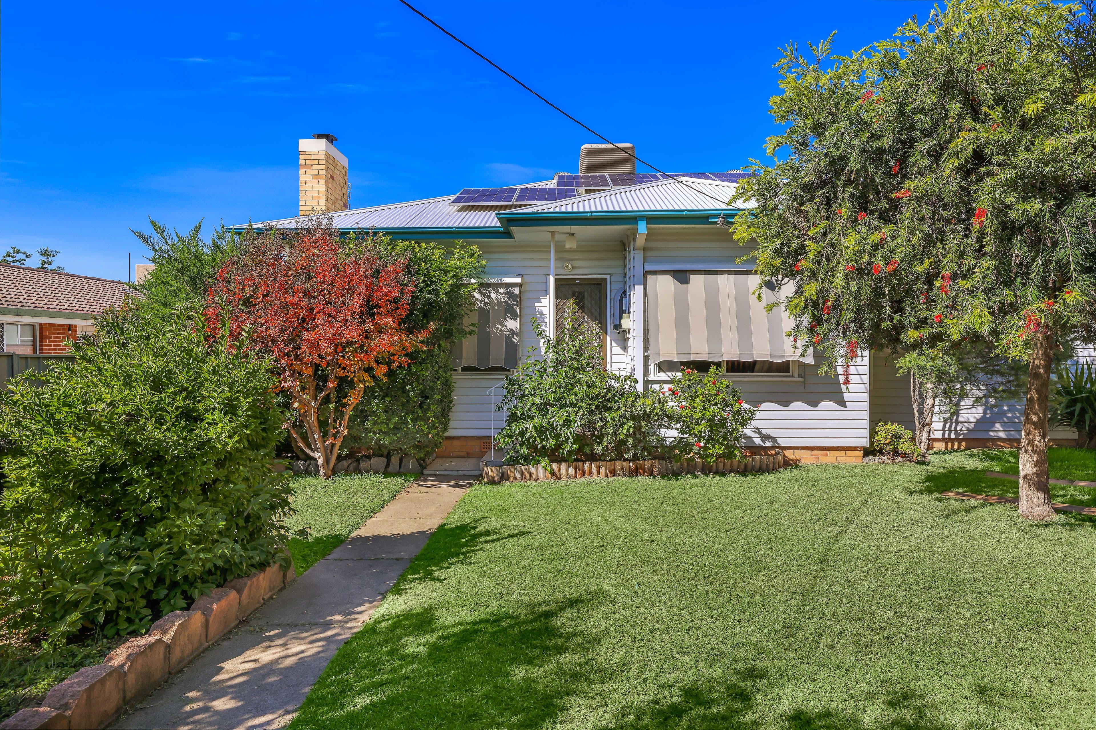 17 Hillvue Road, Tamworth NSW 2340, Tamworth - Image 1