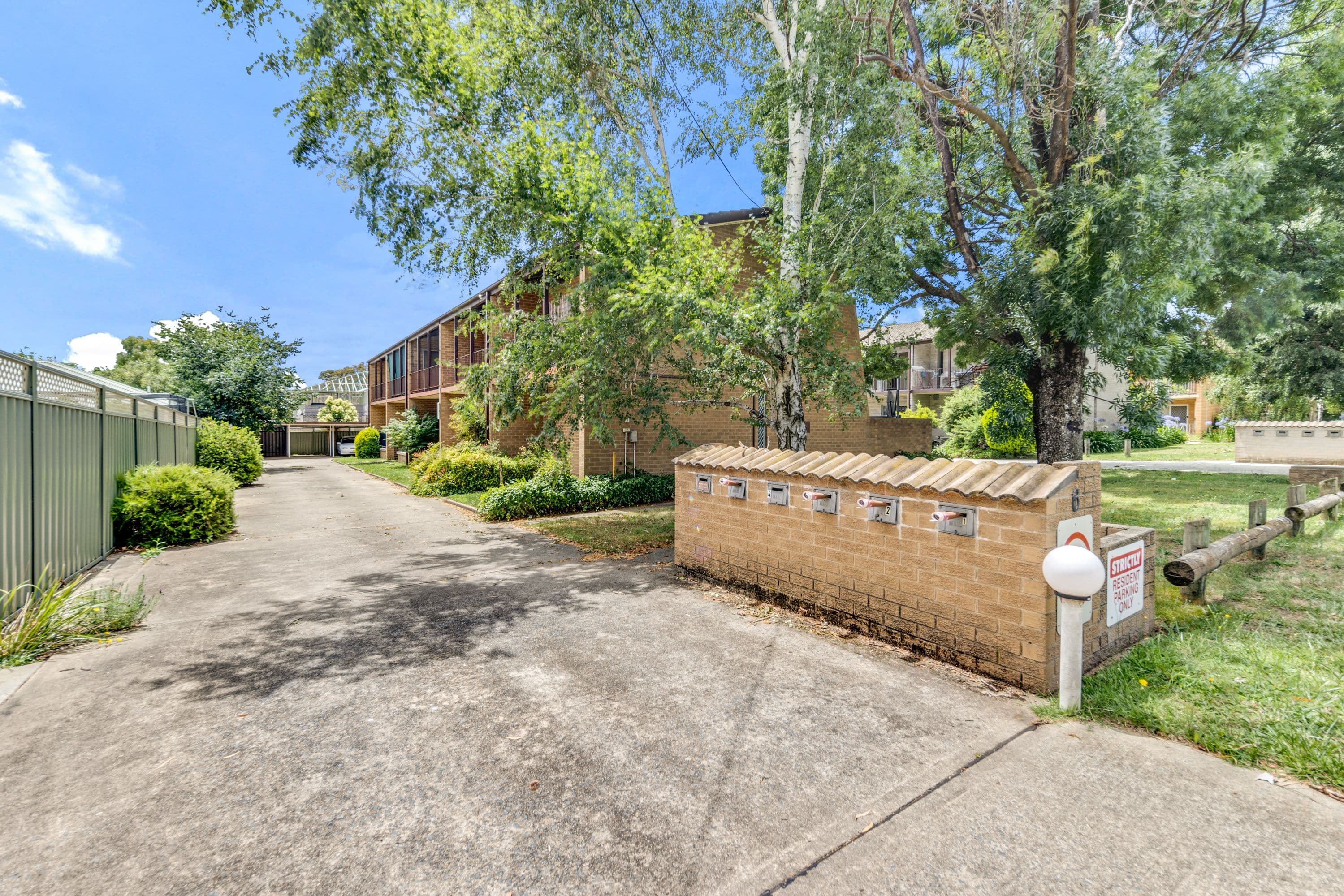 6 Yarrow Street, Queanbeyan East NSW 2620, Queanbeyan East - Image 1