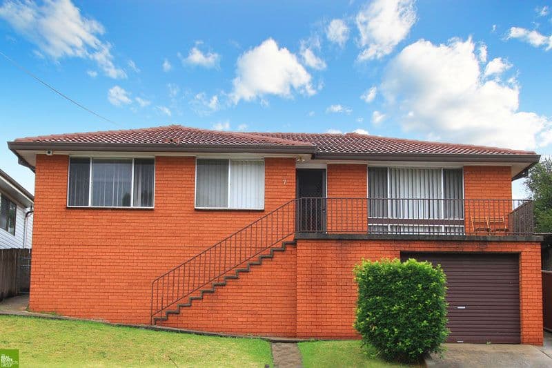 7 Mirrabooka Road, LAKE HEIGHTS NSW 2502, Lake Heights - Image 1