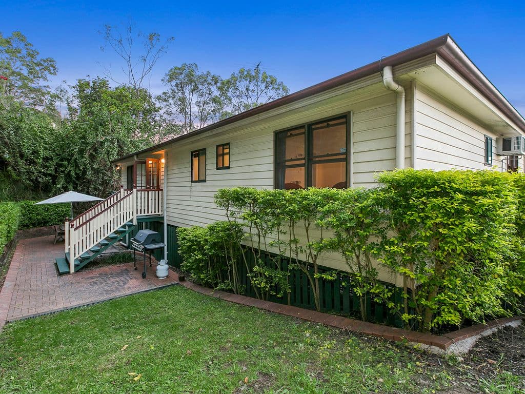 31 Roseglen Street, Greenslopes QLD 4120, Greenslopes - Image 1