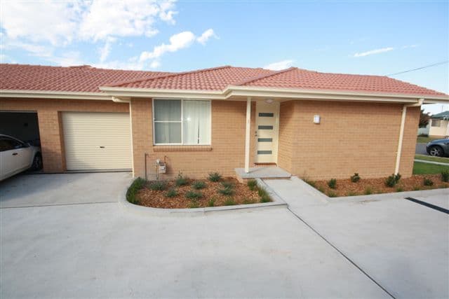 33 Devon Street, WALLSEND NSW 2287, Wallsend - Image 1