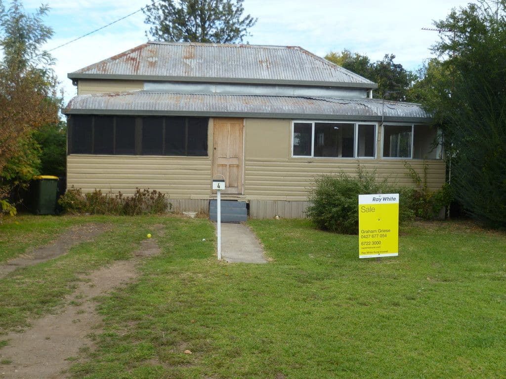 4 Macintyre Street, Inverell NSW 2360, Inverell - Image 1