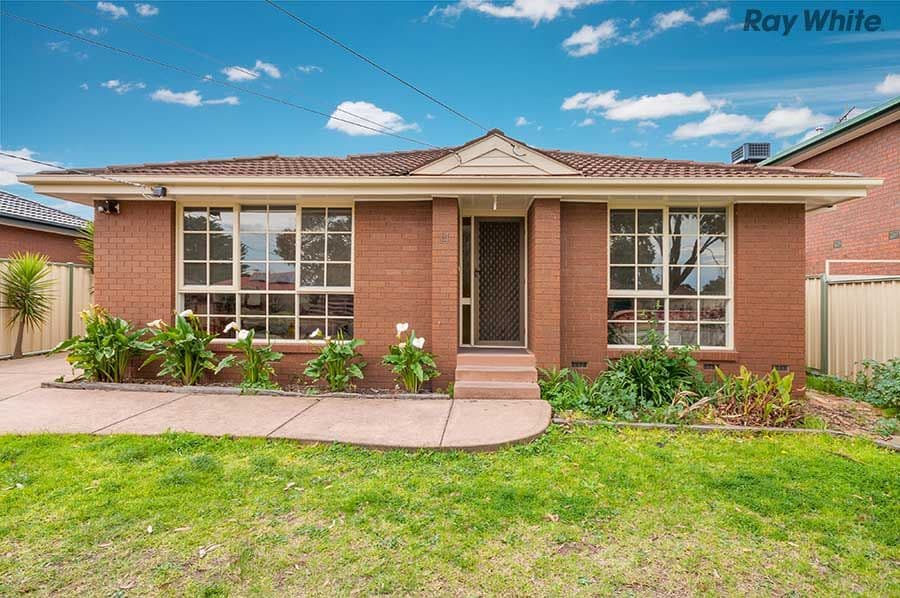 14 Ralph Avenue, St Albans VIC 3021, St Albans - Image 1
